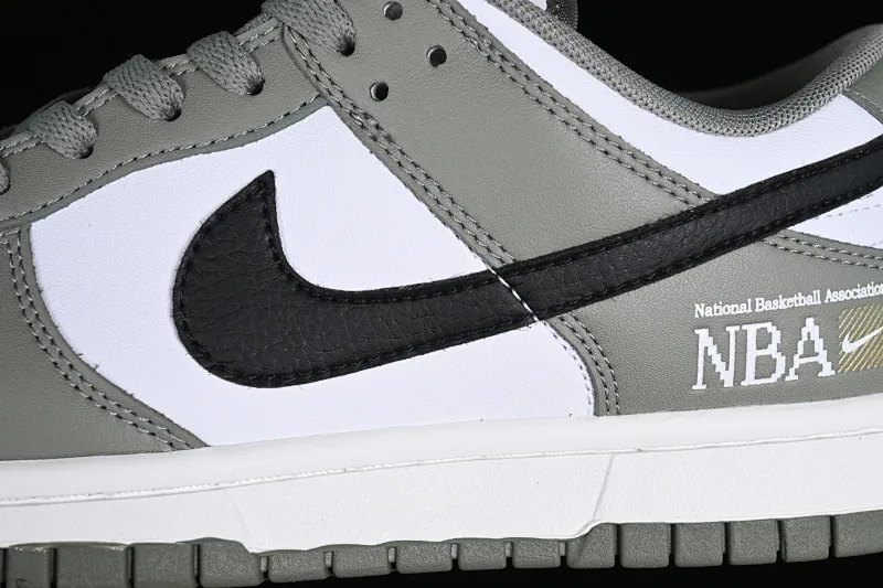 All Categories Nk SB Dunk Series Nk SB Dunk Low Low-top sneakers N version Nk Dunk Low "Paris" NBA Paris Game SB low-top casual sneakers FZ4624-001